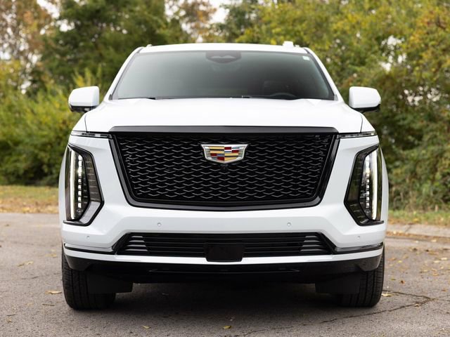 Used 2026 Cadillac Escalade ESV Sport w/ Touring Package image 15