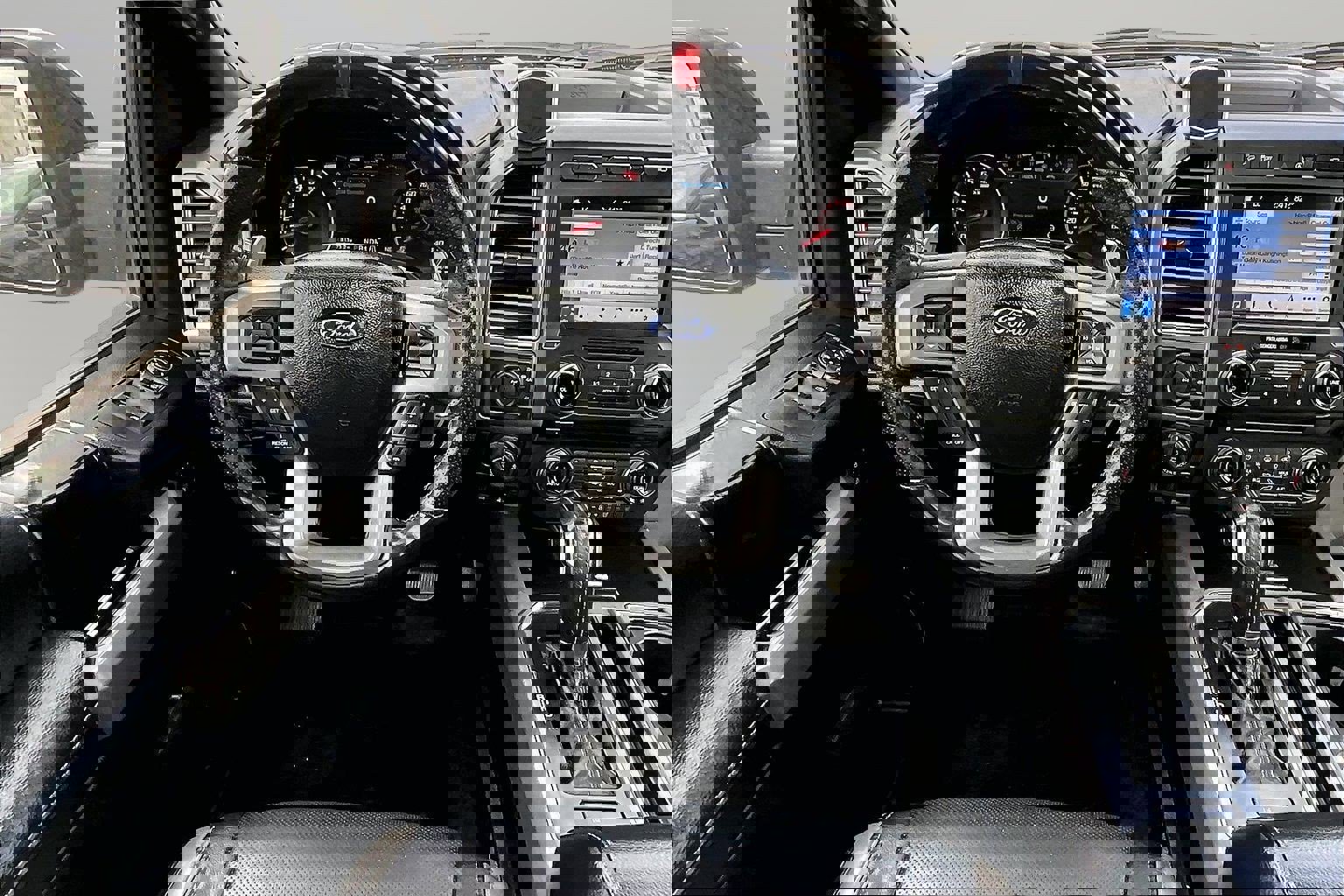 Used 2017 Ford F150 Raptor w/ Equipment Group 802A Luxury image 5