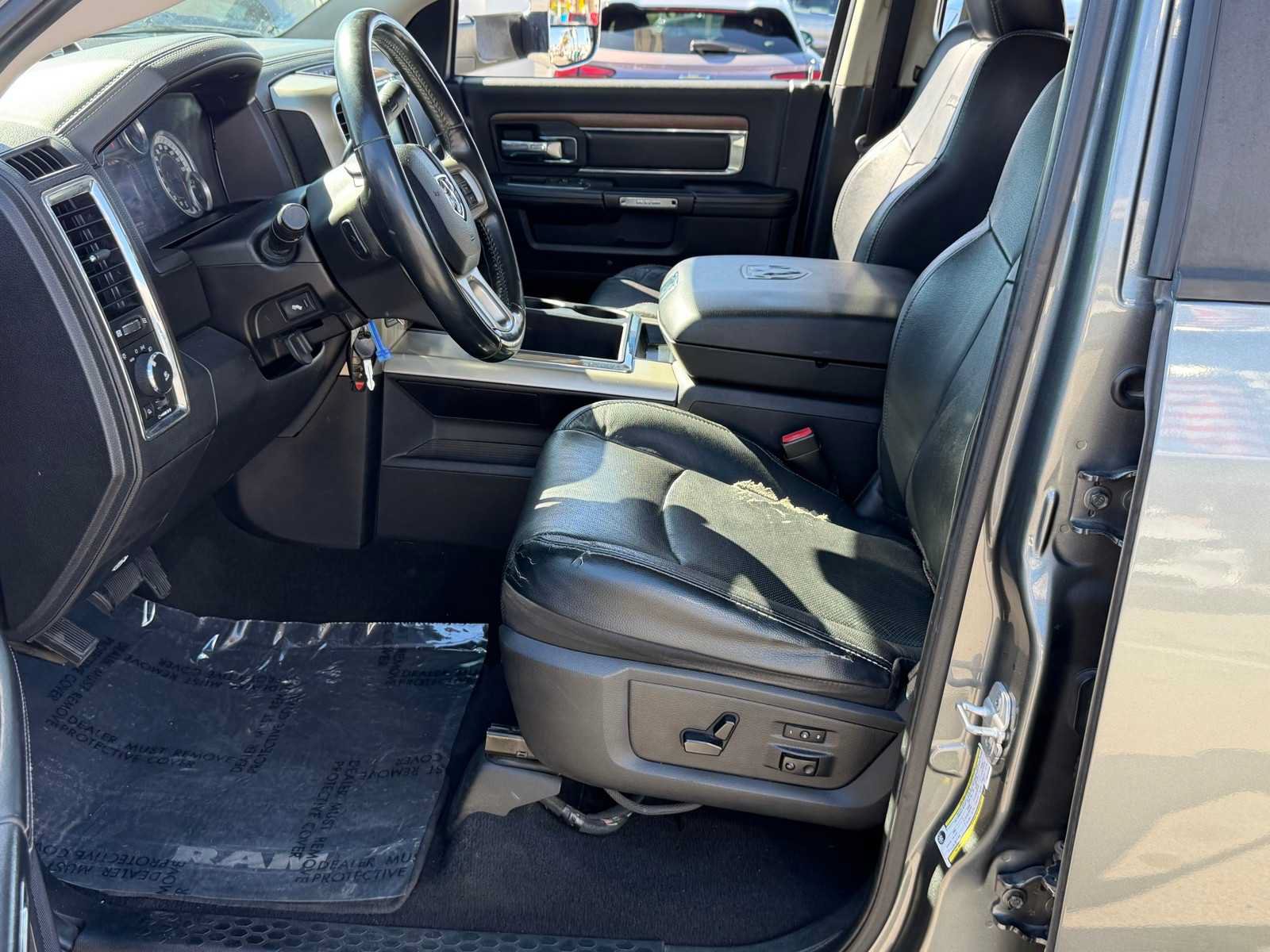 Used 2013 RAM 3500 Laramie w/ Cold Weather Group AWD/4WD image 23