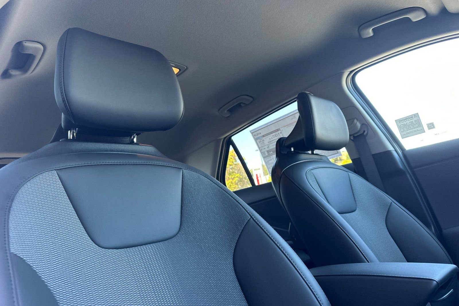 New 2026 Kia Niro Wind FWD image 17