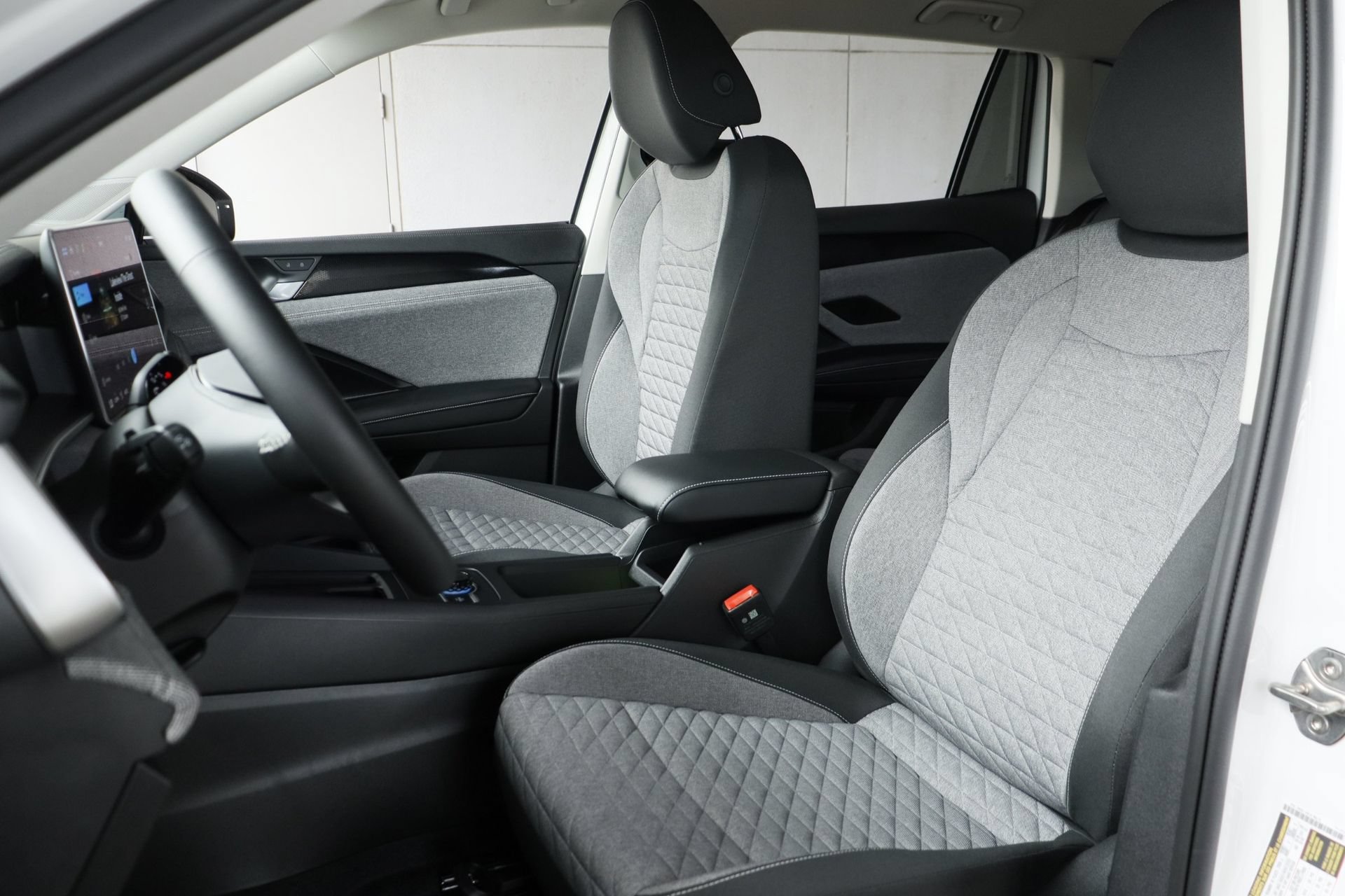 New 2026 Volkswagen Tiguan S AWD/4WD image 8