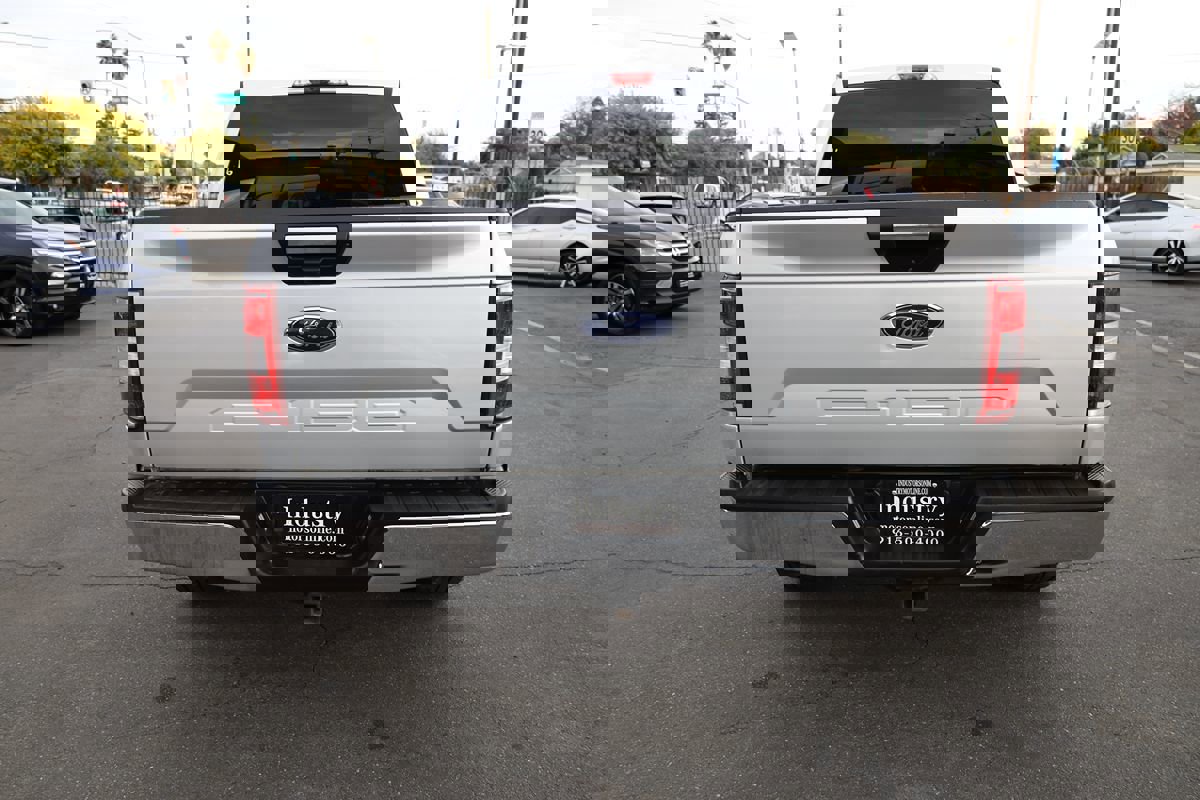 Used 2018 Ford F150 XLT w/ Equipment Group 301A Mid image 5