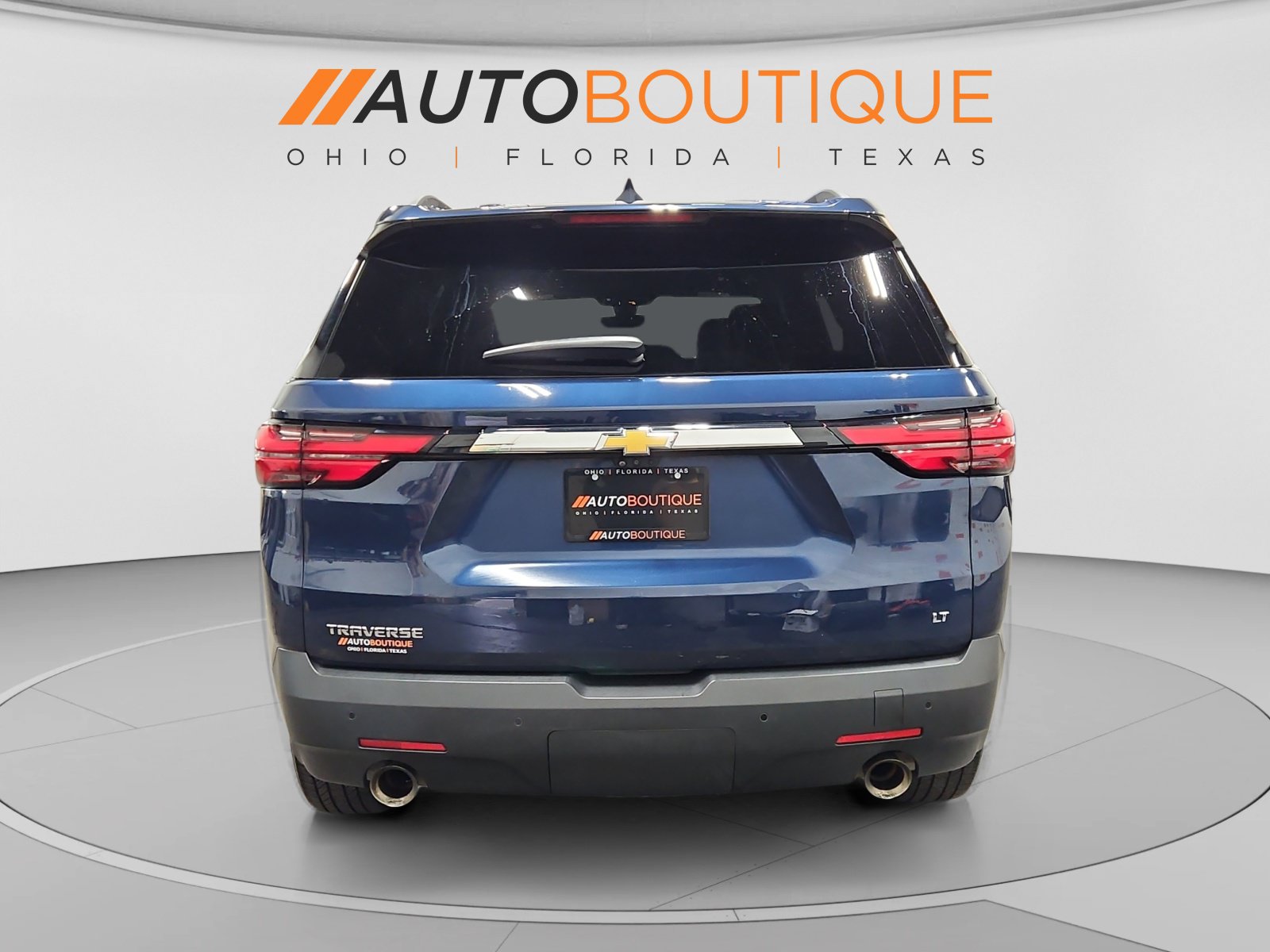 Used 2022 Chevrolet Traverse LT FWD image 4