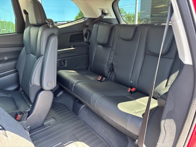 Certified 2026 Subaru Ascent Premium AWD/4WD image 40