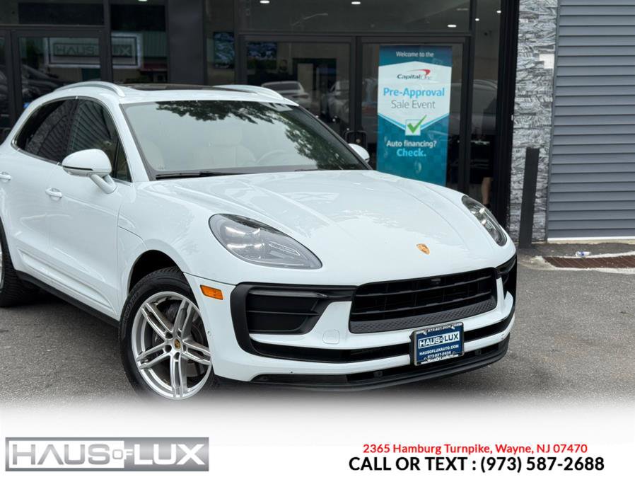Used 2022 Porsche Macan image 3