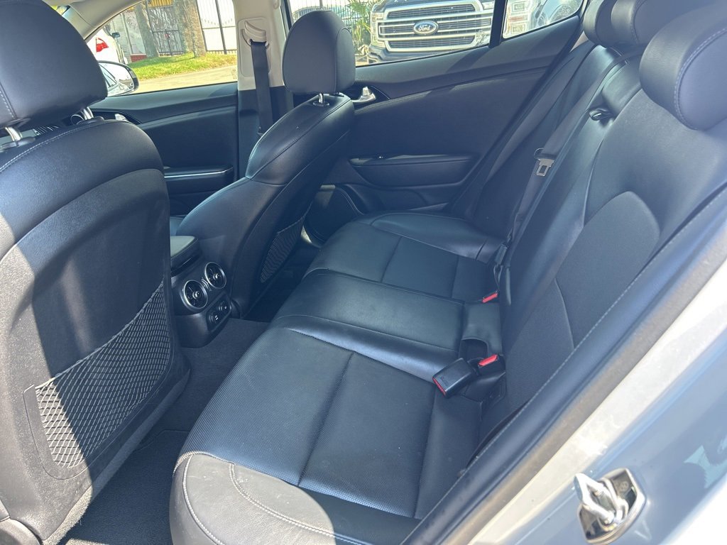 Used 2018 Kia Stinger image 12