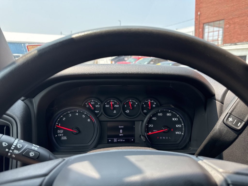 Used 2022 Chevrolet Silverado 1500 Custom image 37