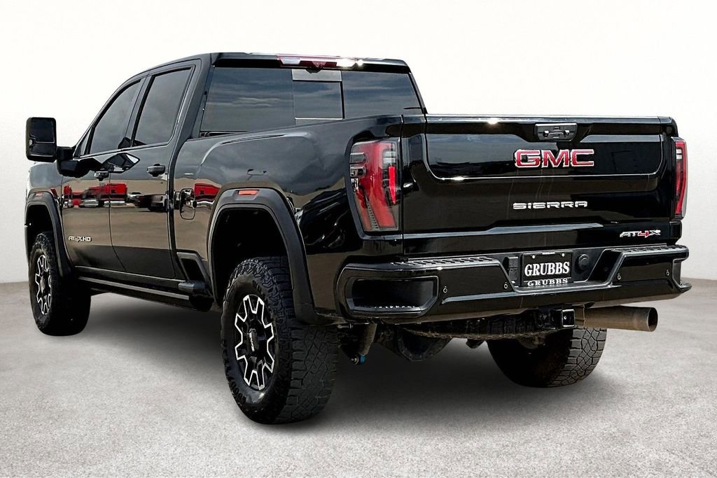 Used 2025 GMC Sierra 2500 AT4X image 15