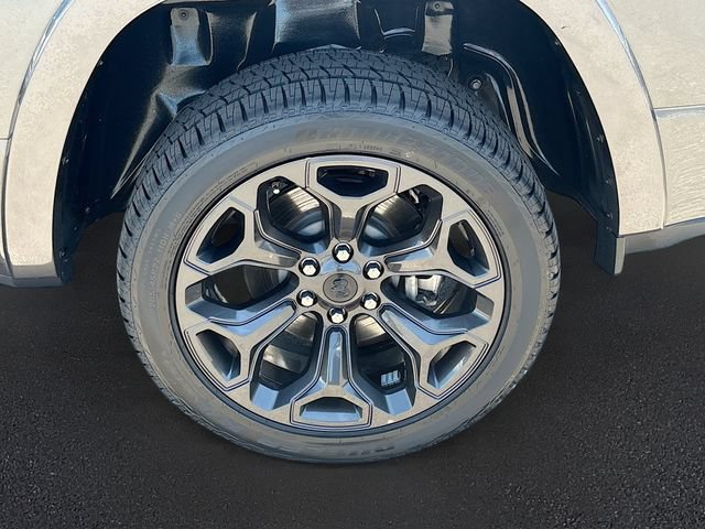 Used 2024 RAM 1500 Limited AWD/4WD image 34