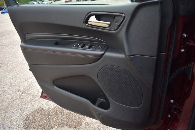 Used 2025 Dodge Durango GT AWD/4WD image 36