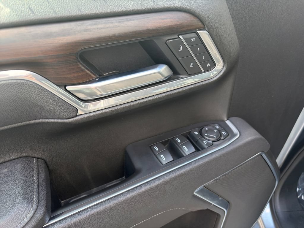 Certified 2025 GMC Sierra 1500 SLT AWD/4WD image 11