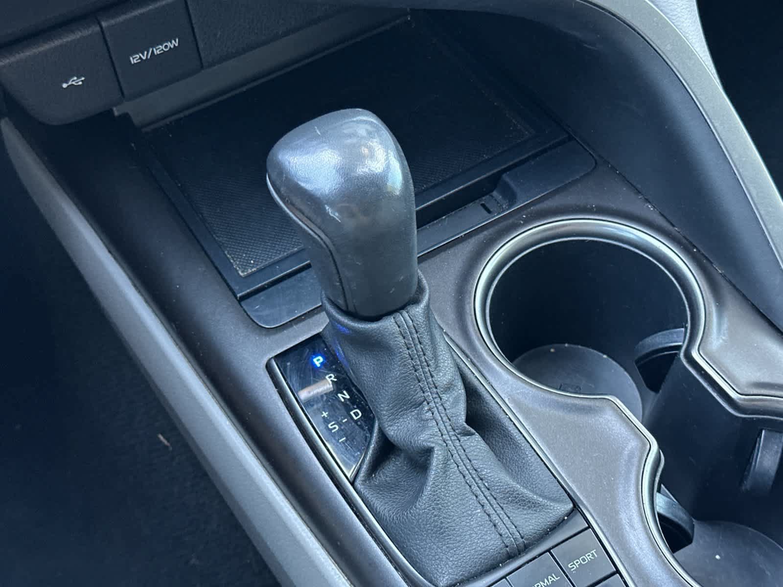 Used 2023 Toyota Camry SE FWD image 21