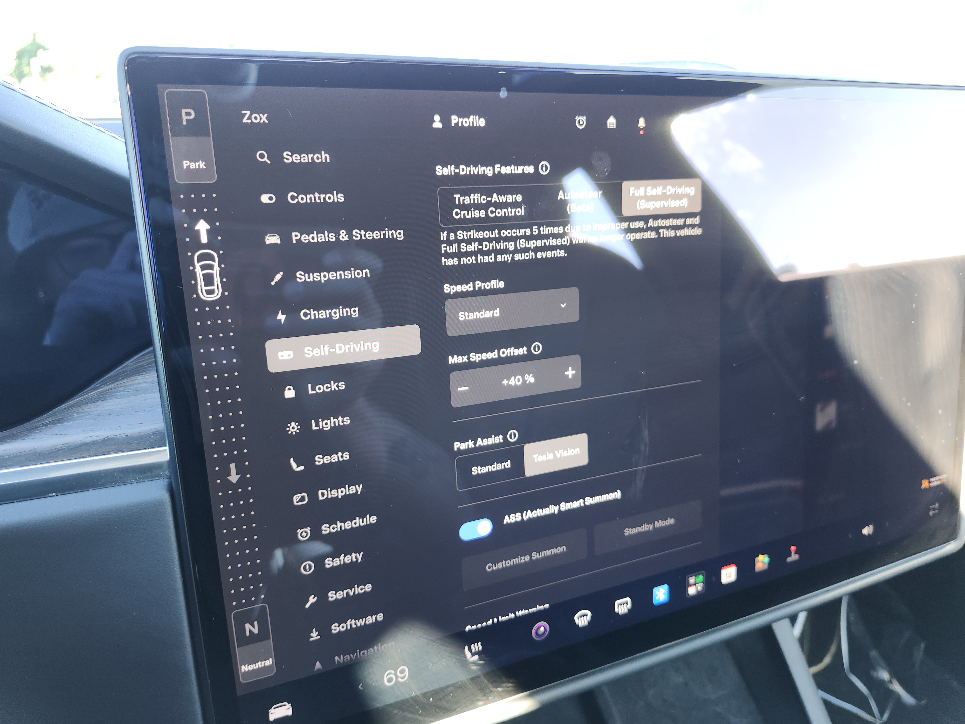 Used 2022 Tesla Model S AWD/4WD image 33