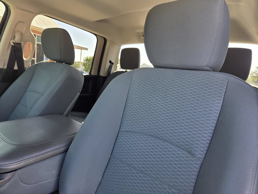 Used 2014 RAM 1500 Express AWD/4WD image 24