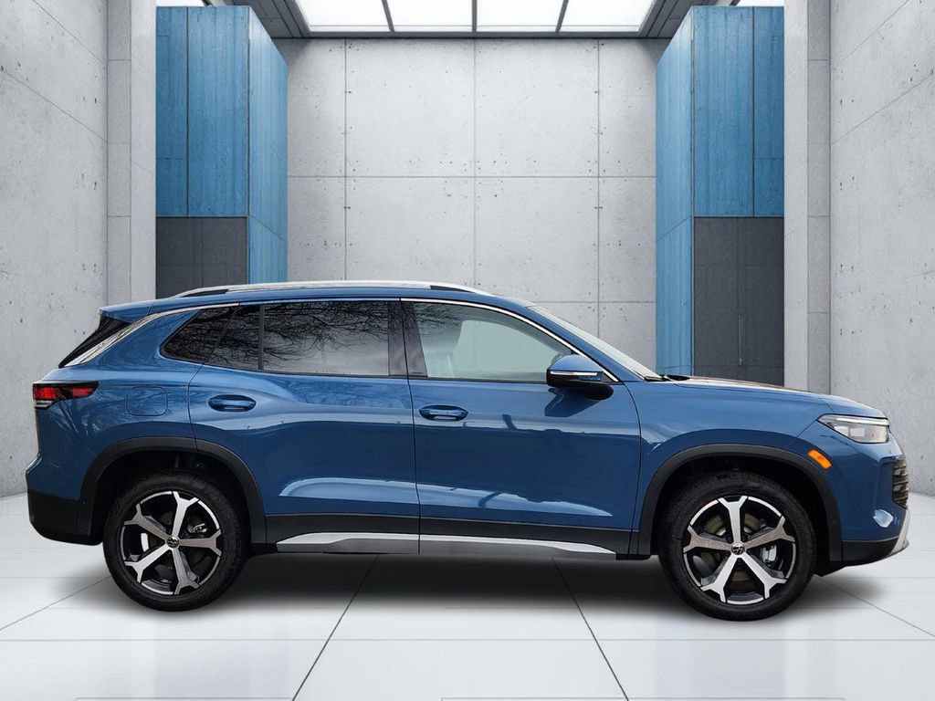 New 2026 Volkswagen Tiguan SE image 23