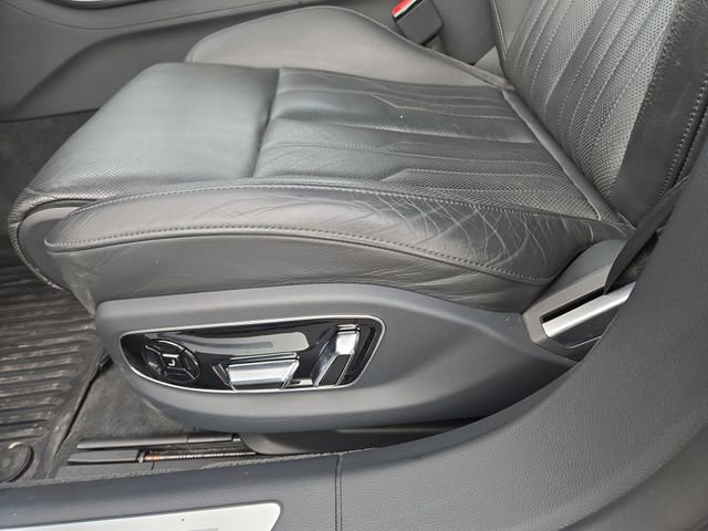 Used 2021 Audi A8 L 4.0T w/ Executive Plus Package image 27