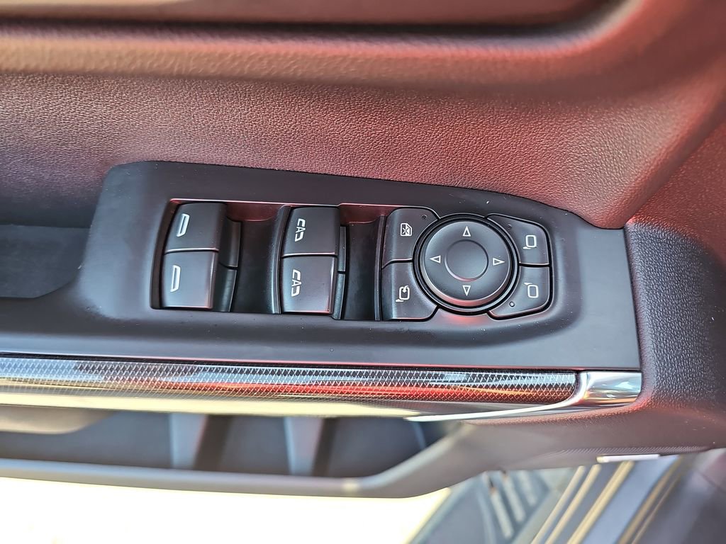 Used 2021 GMC Sierra 1500 AT4 w/ AT4 Preferred Package AWD/4WD image 33