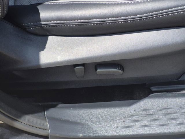 Certified 2025 Subaru Outback Limited AWD/4WD image 19