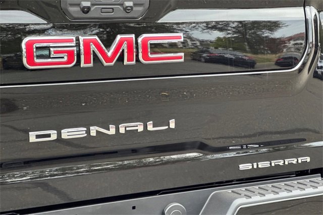 New 2026 GMC Sierra 2500 Denali w/ Denali Reserve Package image 33