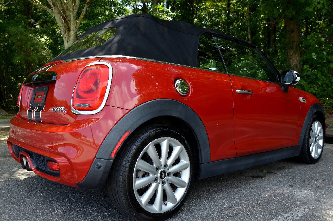 Used 2018 MINI Cooper S image 6