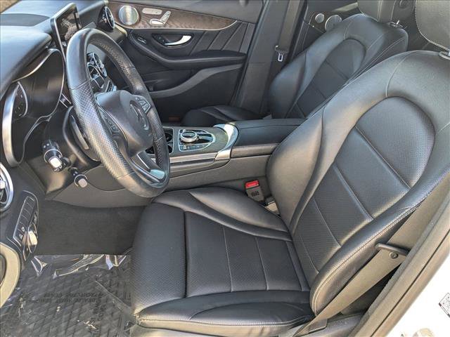 Used 2019 Mercedes-Benz GLC 300 4MATIC image 15