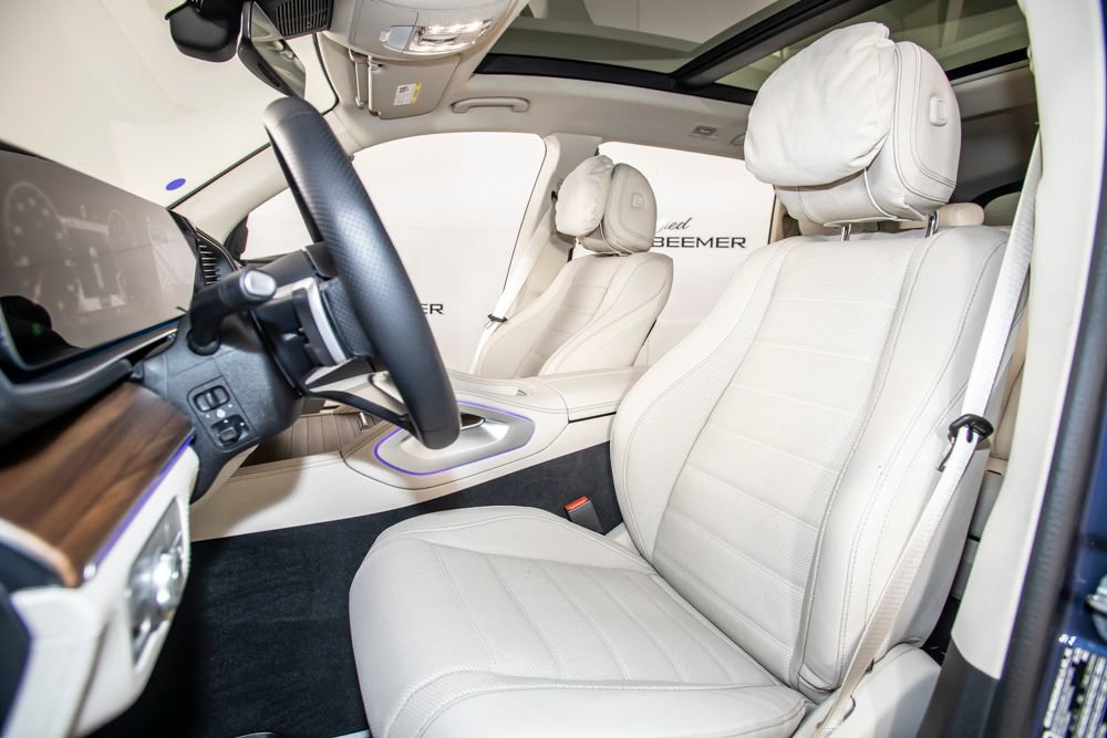 Used 2026 Mercedes-Benz GLS 580 4MATIC image 13