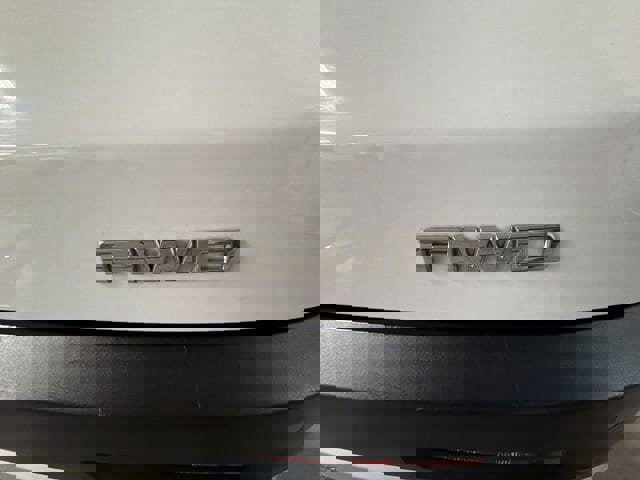 Used 2019 GMC Acadia SLT image 13