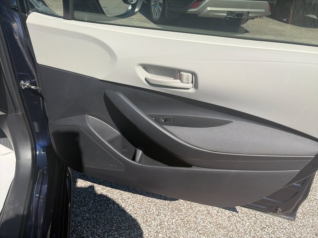 Used 2024 Toyota Corolla LE FWD image 19