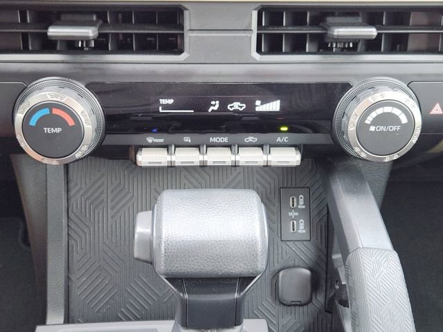 Used 2024 Toyota Tacoma SR RWD image 18