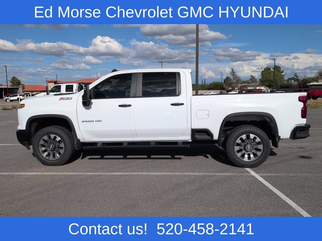 Used 2025 Chevrolet Silverado 2500 Custom w/ Custom Value Package AWD/4WD image 2