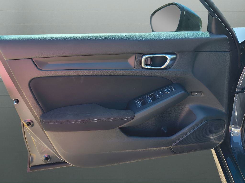 Used 2025 Honda Civic LX image 10