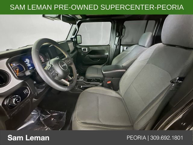 Used 2024 Jeep Gladiator Sport AWD/4WD image 19
