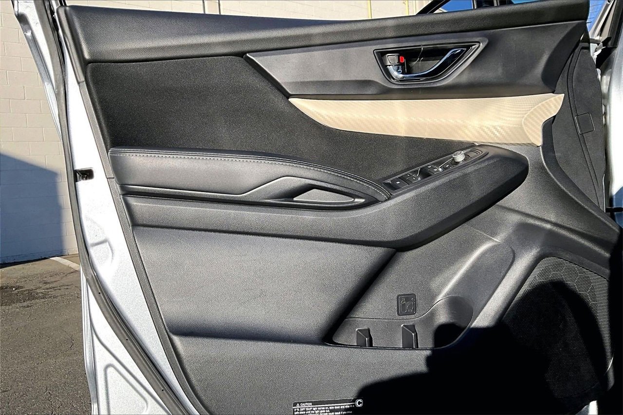 Used 2021 Subaru Ascent Premium w/ Convenience Package image 26