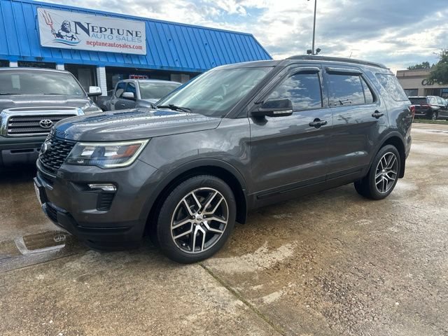 Used 2018 Ford Explorer Sport AWD/4WD image 2