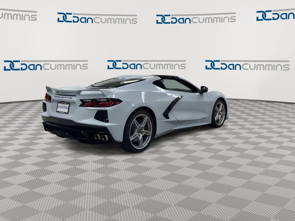 Used 2023 Chevrolet Corvette Stingray Preferred Cpe w/ Z51 Performance Package RWD image 8