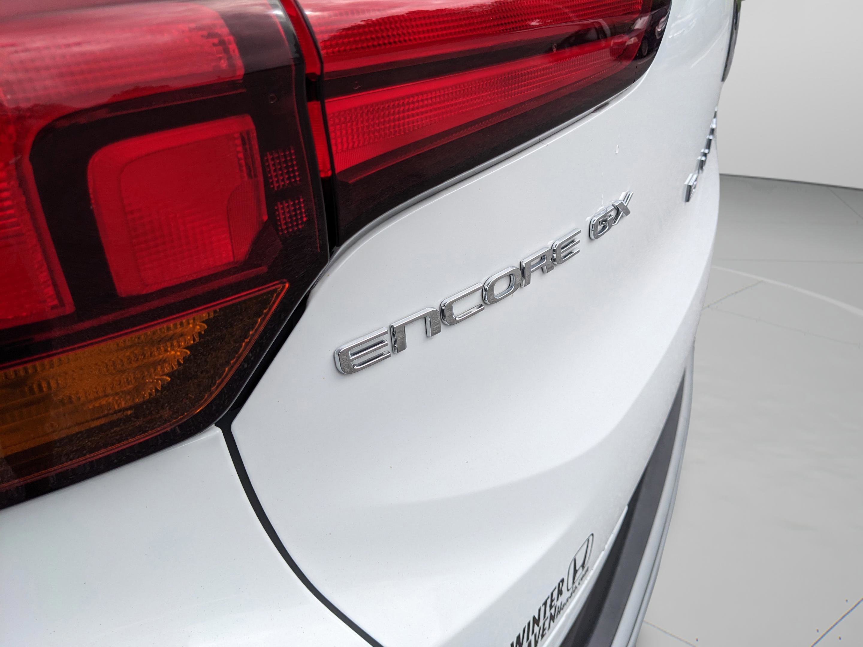 Used 2025 Buick Encore GX Preferred image 39