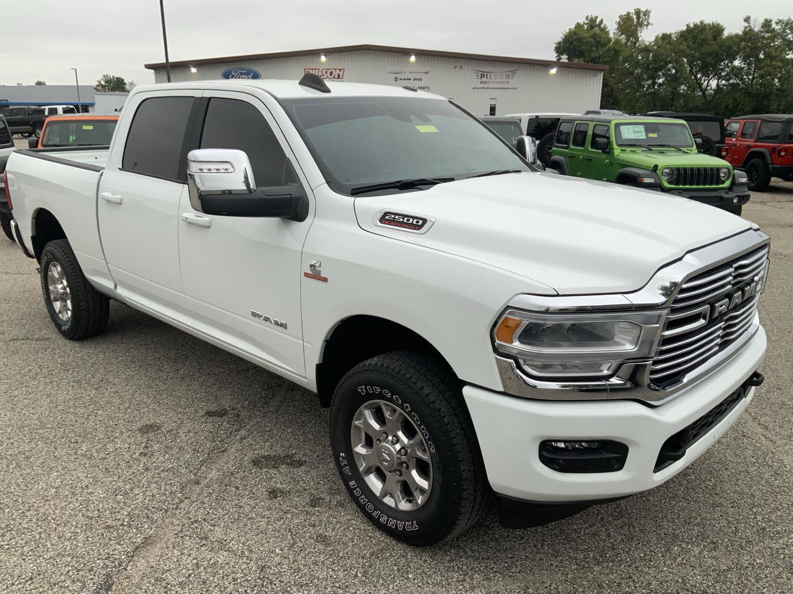 Used 2024 RAM 2500 Laramie w/ Safety Group AWD/4WD image 2