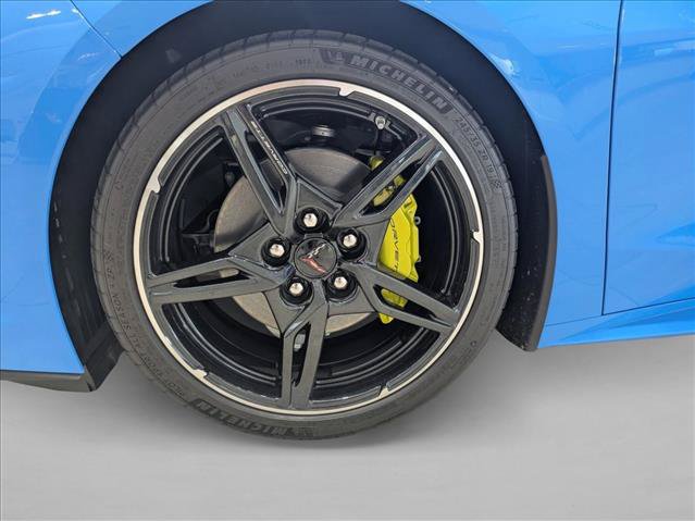 Used 2023 Chevrolet Corvette Stingray Premium Cpe w/ Battery Protection Package RWD image 21