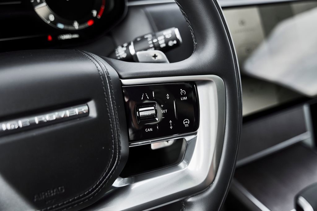 Used 2025 Land Rover Range Rover Long Wheelbase SE image 57