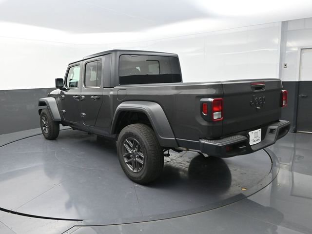 New 2025 Jeep Gladiator Sport image 8