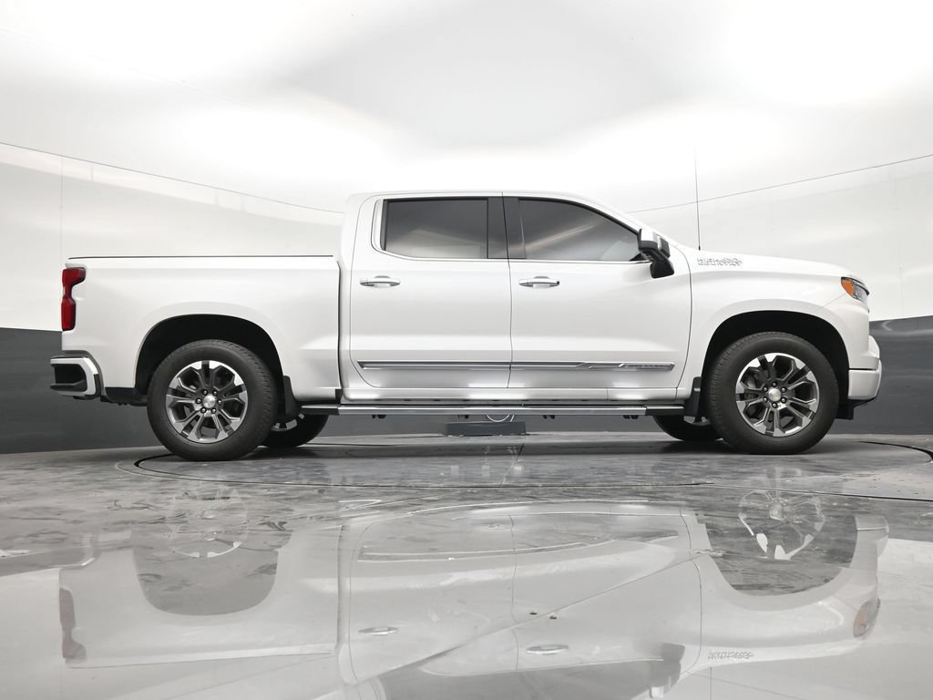 Used 2024 Chevrolet Silverado 1500 High Country w/ Technology Package RWD image 25