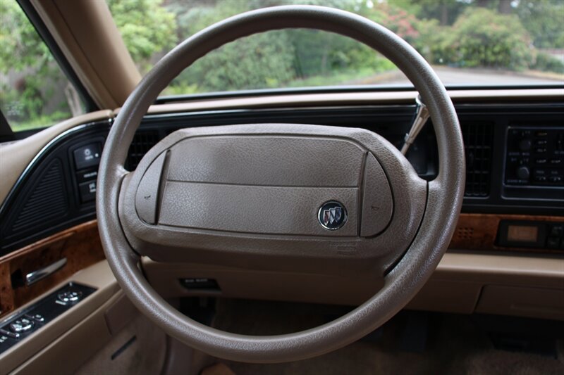 Used 1992 Buick Le Sabre Limited FWD image 15