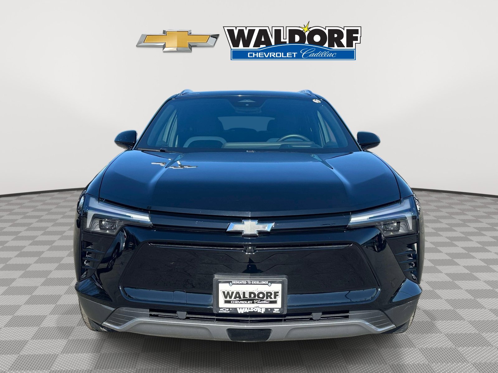 Used 2025 Chevrolet Blazer EV LT AWD/4WD image 2