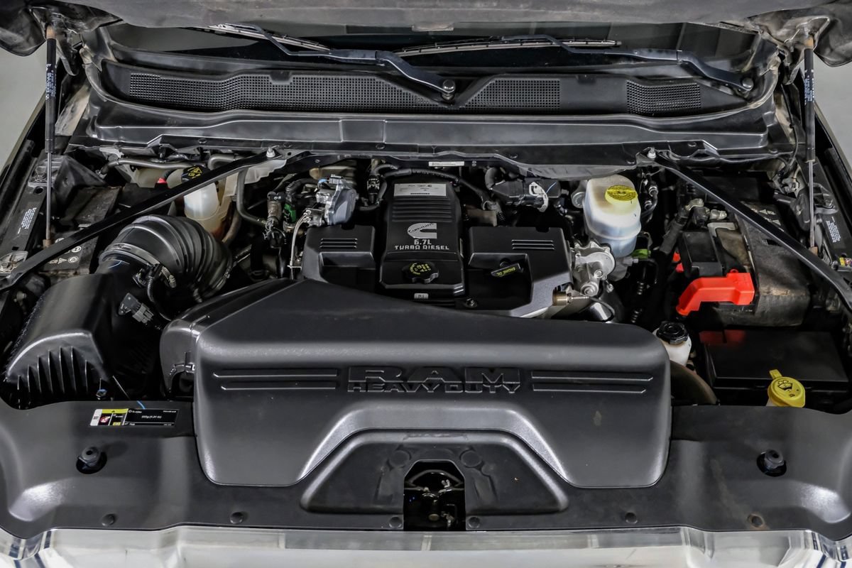 Used 2024 RAM 2500 Limited AWD/4WD image 52