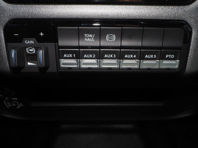 New 2025 RAM 3500 Tradesman w/ Chrome Appearance Group image 27