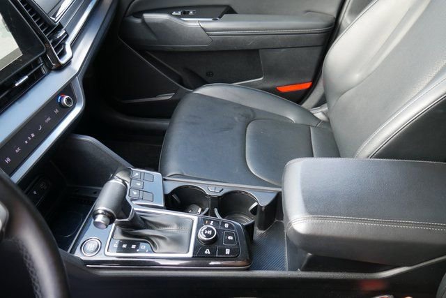 Used 2023 Kia Sportage EX image 23