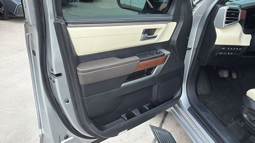 Used 2022 Toyota Tundra 1794 Edition image 8