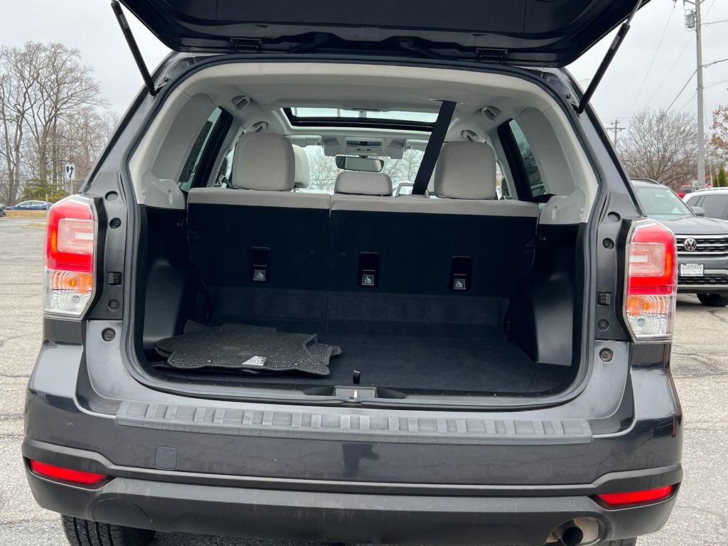 Used 2018 Subaru Forester 2.5i Premium image 16