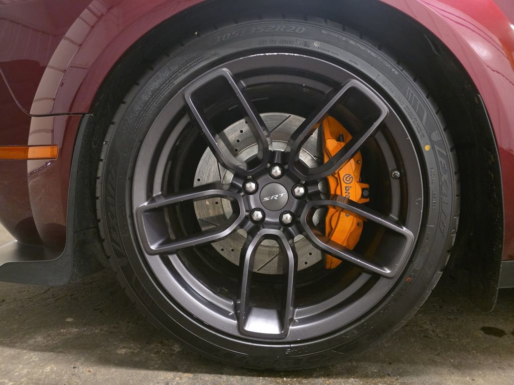 Used 2018 Dodge Challenger SRT Hellcat RWD image 12