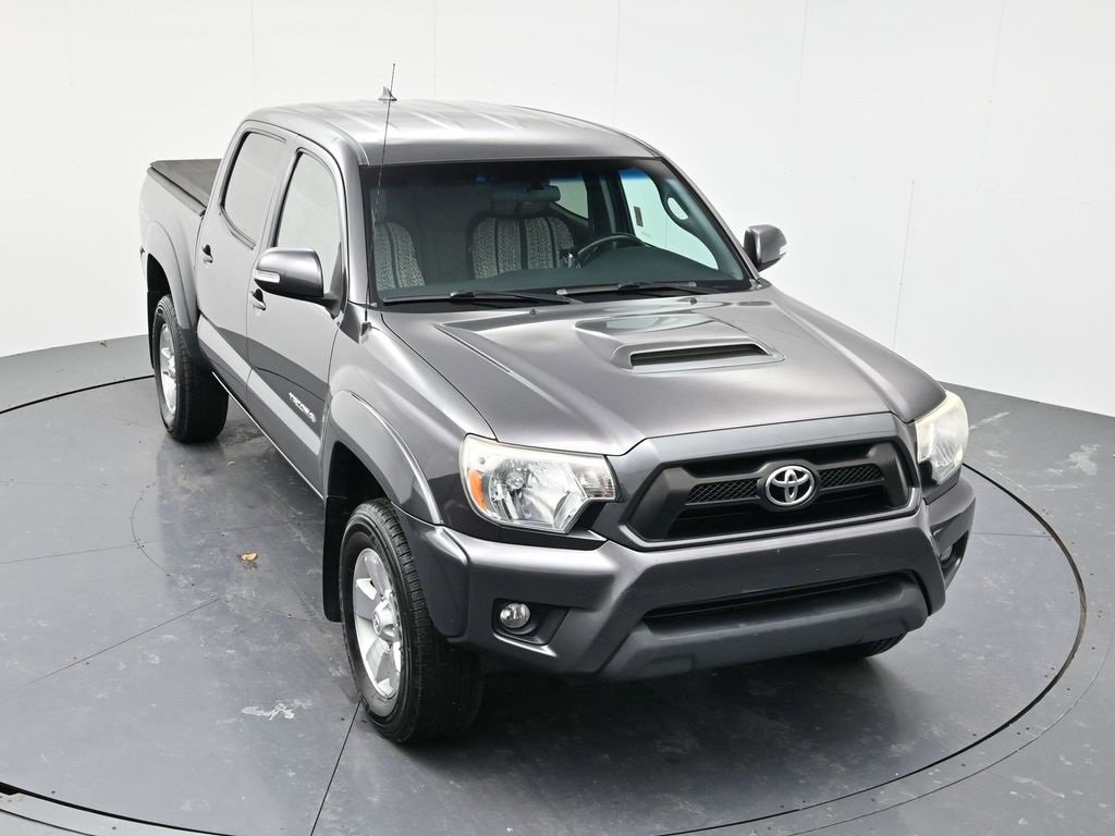 Used 2015 Toyota Tacoma Base image 37